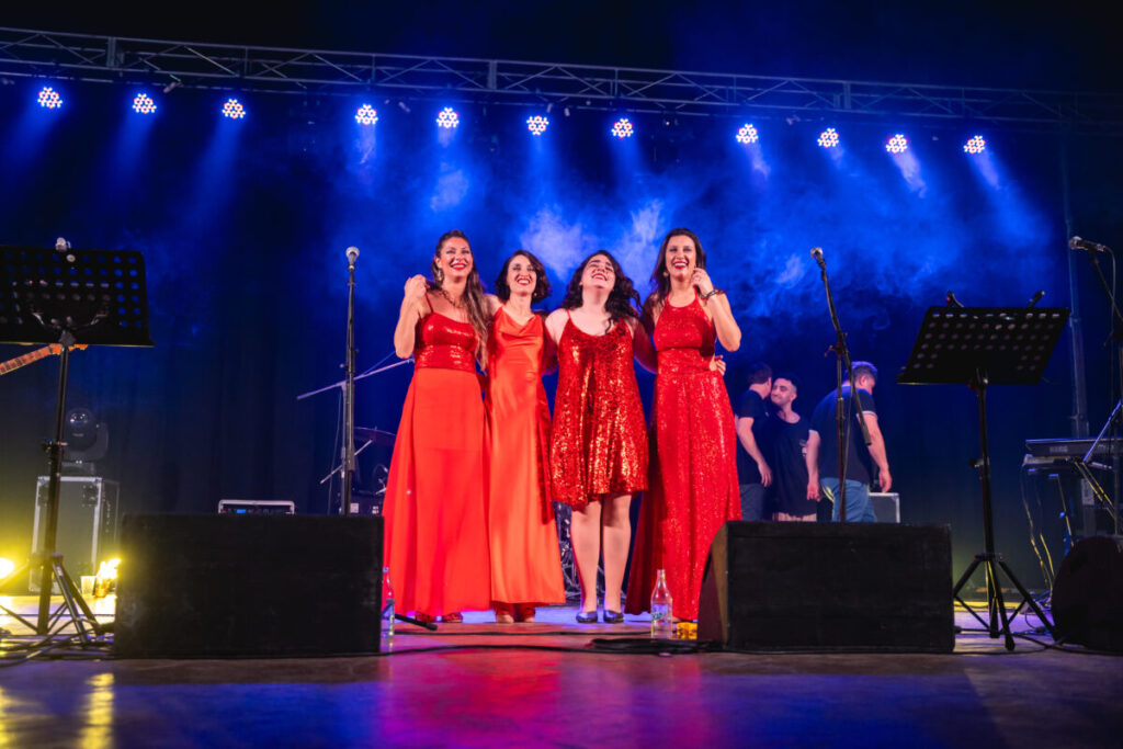 Durante el primer show, en el Centro Cultural Municipal. Foto: Cristina Vázquez.